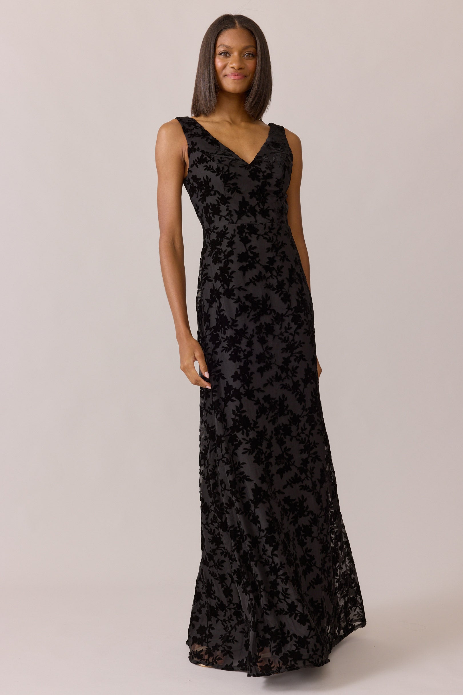 black velvet burnout dress Dakota Floral NEW 4TH 3 stunning black dresses Featuring a soft cowl Size:M (6/8)