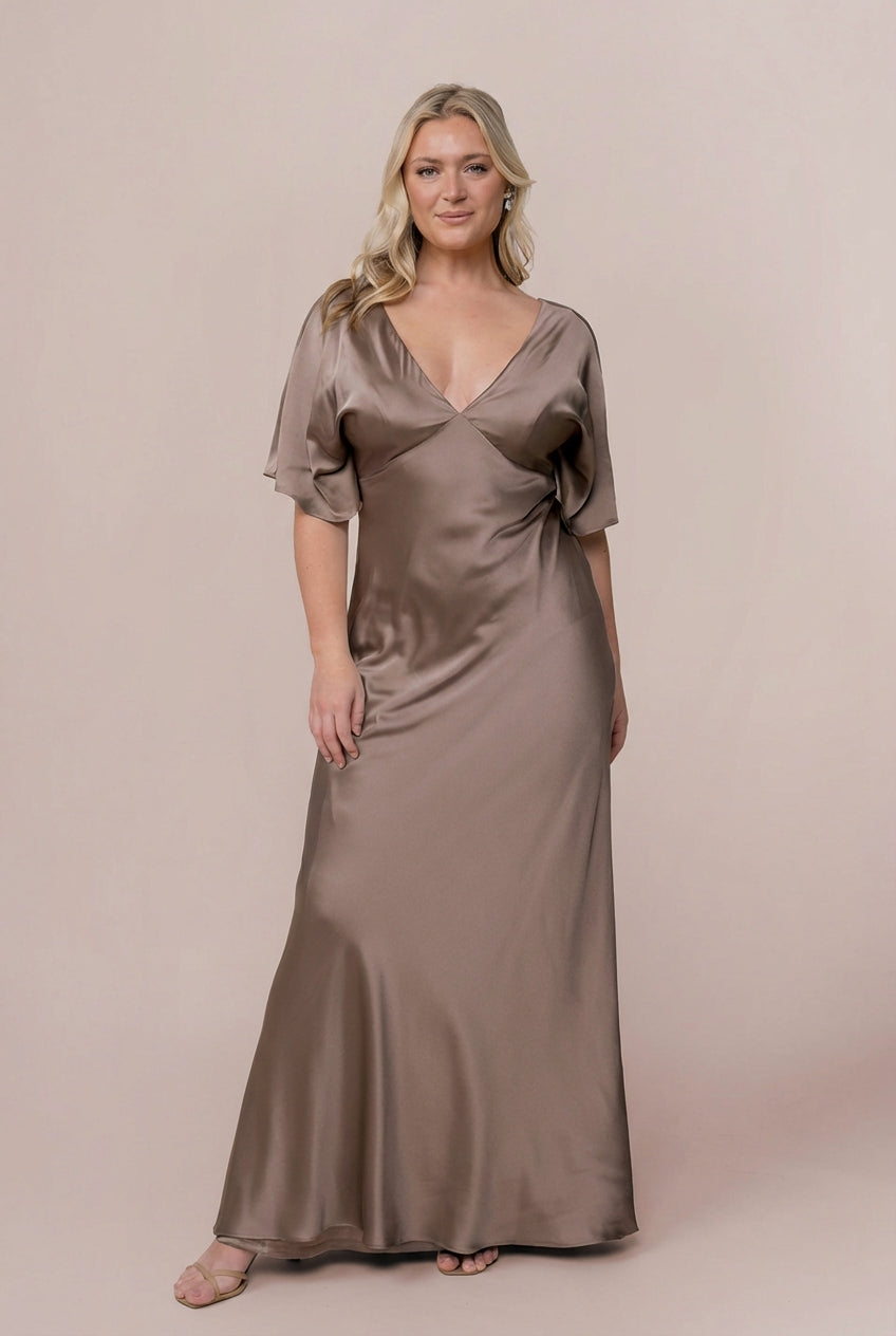 grey maya dress Maya Deluxe Maternity Embellished Maxi Dress Sz 4 Bridesmaid Silver Gray Sequins