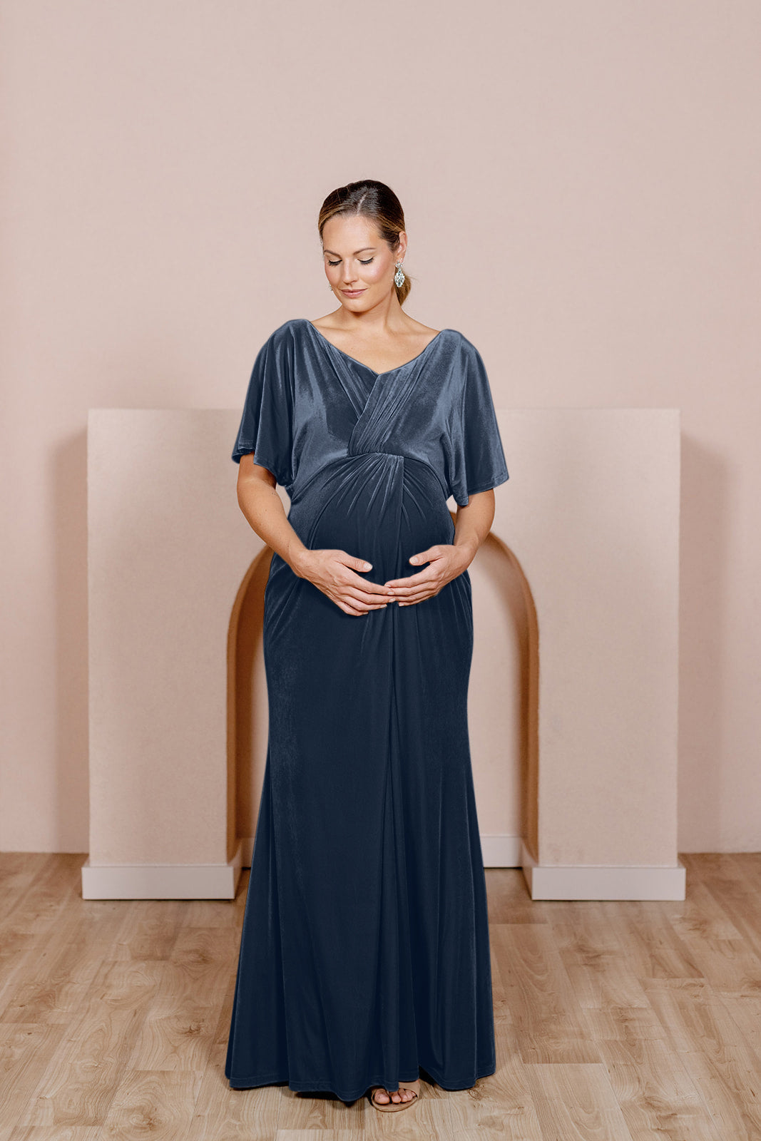 bodycon midi dresses Maternity Skye Velvet Dress