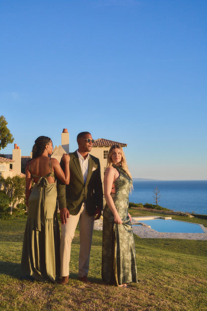 Groomsmen Suit Colors That Match Bridesmaid Dresses: A Complete Pairing Guide