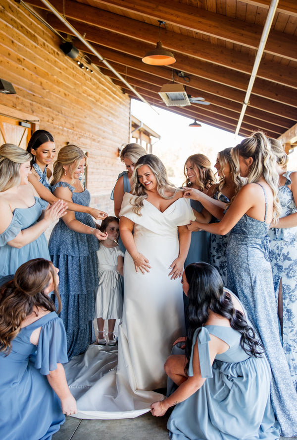Dusty Blue & Light Blue Bridesmaid Dresses: A Complete Guide