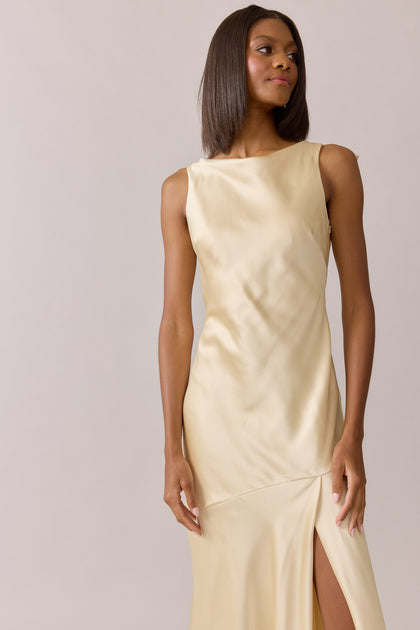 Color: Pale Yellow