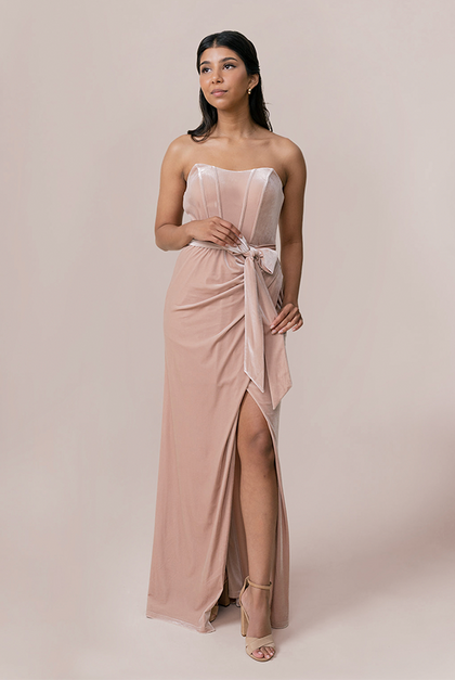 Model: Jacinth; Size: 4; Color: Champagne