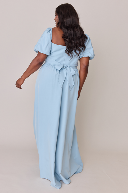 Model: Laken; Size: 24; Color: Light Blue