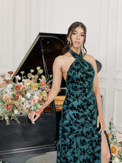 Model: Jacinth; Size: 2; Color: Classic Emerald