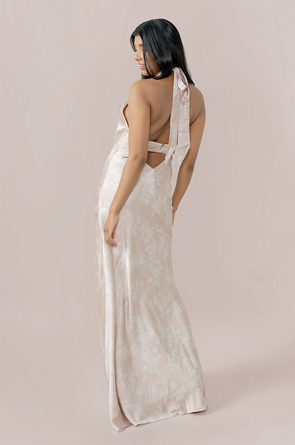 Model: Jacinth; Size: 4; Color: Gold Champagne Bouquet