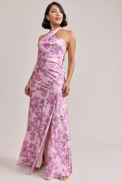 Model: Clarissa; Size: 4; Color: Perfect Pink Blossom