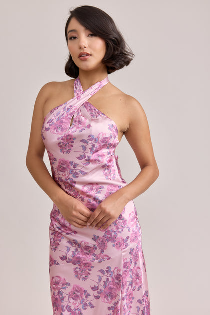 Model: Clarissa; Size: 4; Color: Perfect Pink Blossom