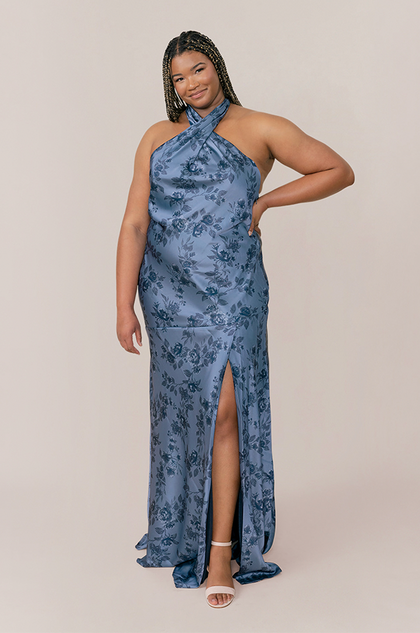 Model: Ashtyn; Size: 24 Tall; Color: Indie Blue Bouquet