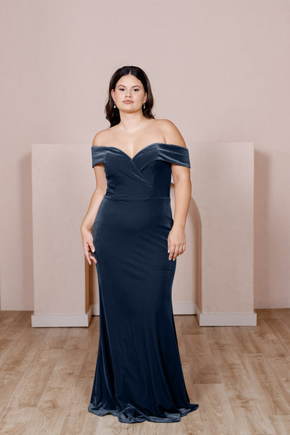 Model: Barbara; Size: 14