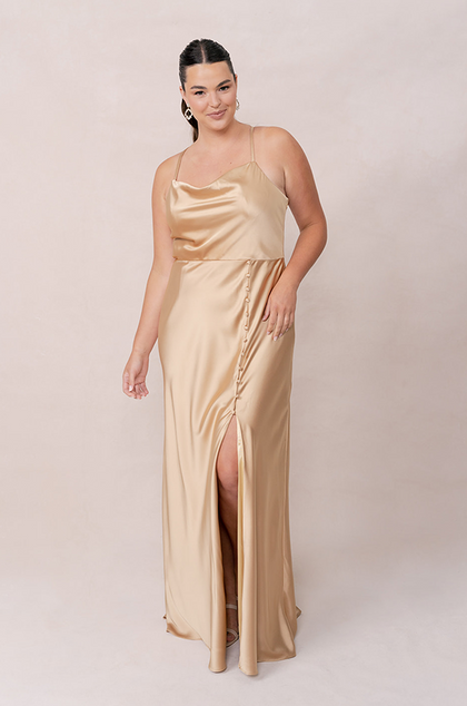 Model: Claire; Size: 18; Color: Honey Beige