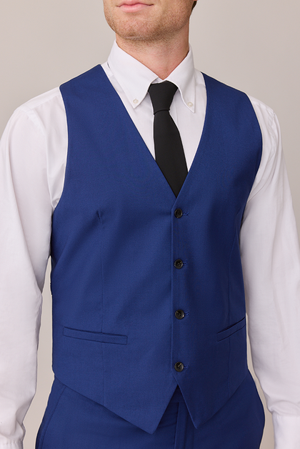 Model: Ethan; Size: M. Pictured with Black Chiffon Tie