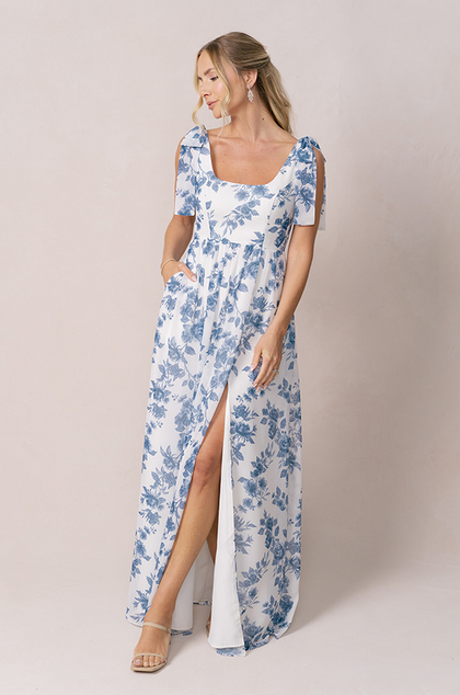 Model: Britt; Size: 4; Color: Dusty Blue Bouquet
