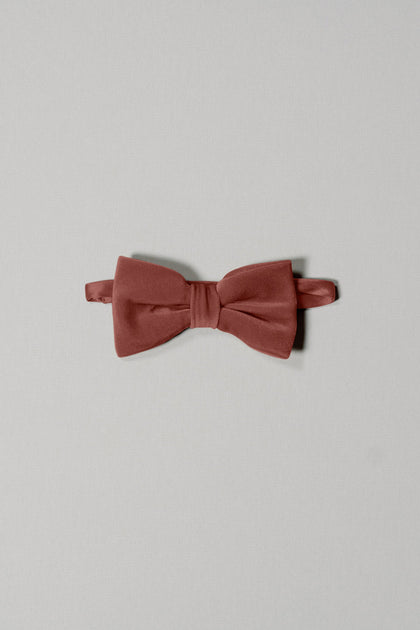 Velvet Bowtie | Made To Order | Dusty Rose