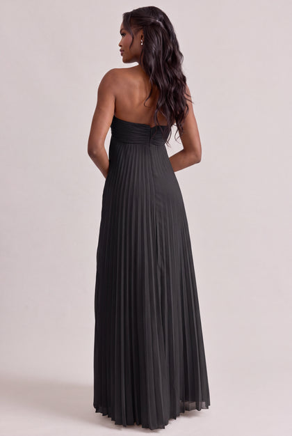 Brittany Chiffon Pleated Dress | Black