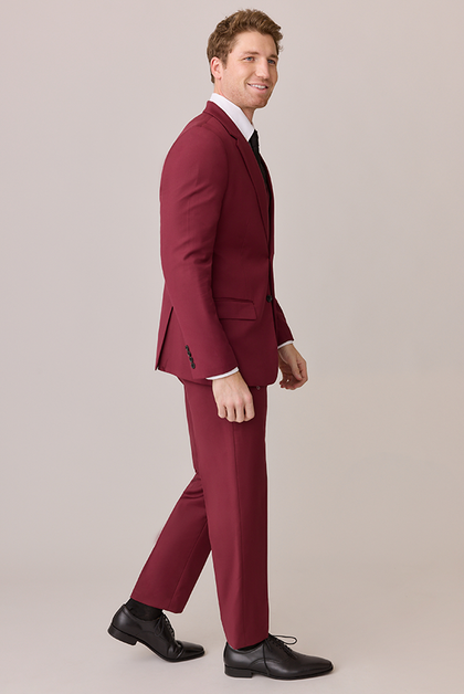 Model: Ethan; Size: Slim 42 Regular. Pictured with Black Chiffon Tie