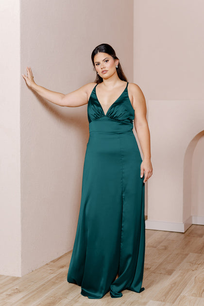 Model: Barbara; Size: 14; Color: Emerald