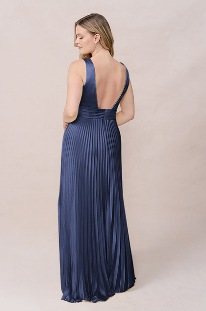Model: Sydney; Size: 10; Color: Indie Blue