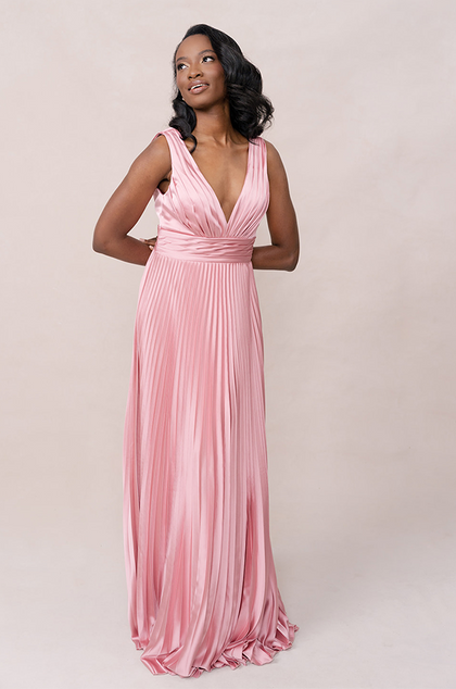 Model: April; Size: 4; Color: Blushing Bride