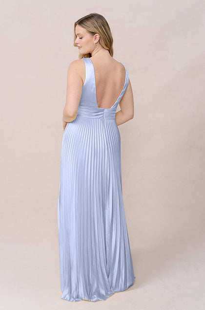 Model: Sydney; Size: 10; Color: Periwinkle