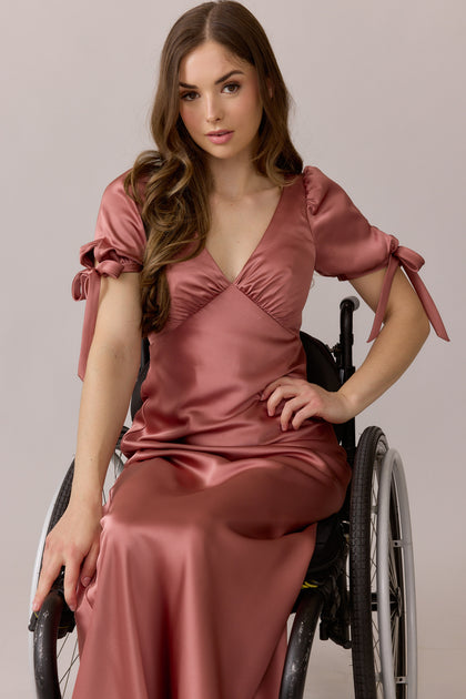Color: Desert Rose
