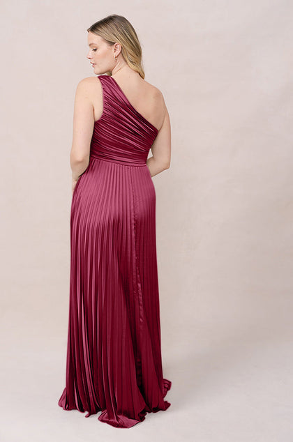 Model: Sydney; Size: 10; Color: Berry