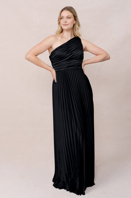 Model: Sydney; Size: 10; Color: Black