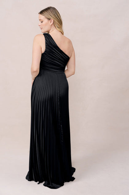 Model: Sydney; Size: 10; Color: Black