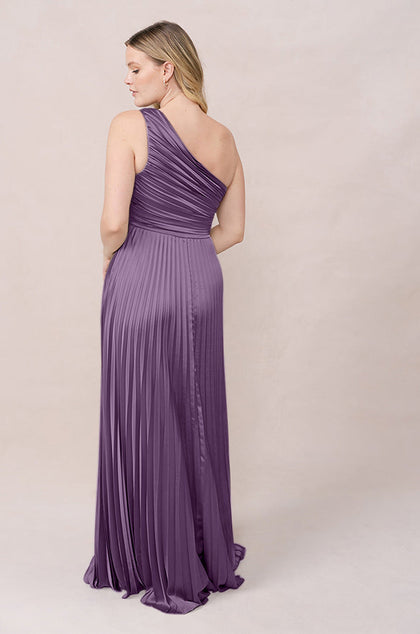 Model: Sydney; Size: 10; Color: Dusty Plum