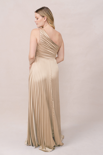 Model: Sydney; Size: 10; Color: Gold Champagne