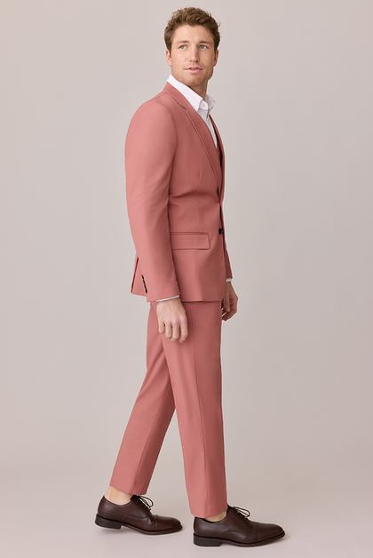 Model: Ethan; Size: Slim 42 Regular