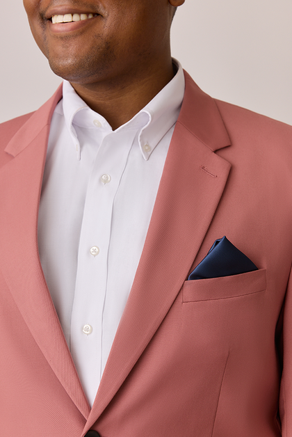 Model: Cashman; Size: Modern 46 Regular. Pictured with Romantic Blue Satin Pocket Square