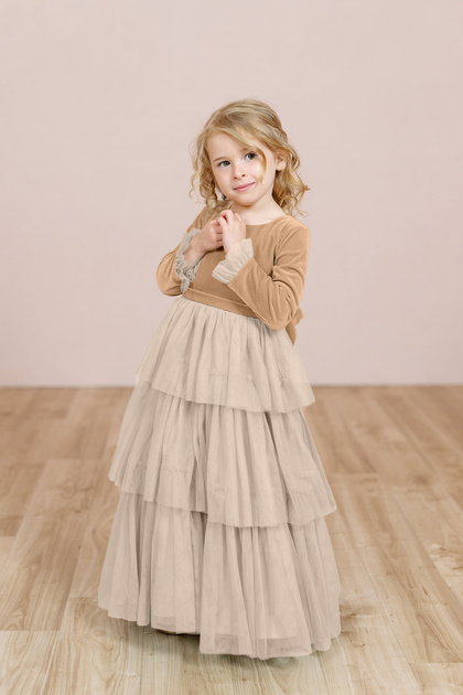 Model: Demi; Size: 4T