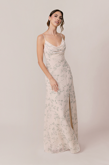 Model: Lindsey; Size: 4; Color: Champagne Bouquet