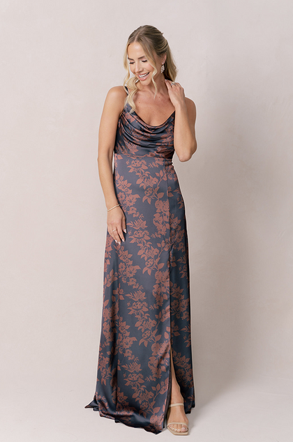 Model: Britt; Size: 4; Color: Mahogany Bouquet