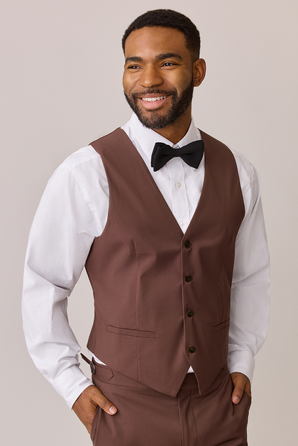 Model: Colin; Size: M. Pictured with Black Chiffon Bowtie