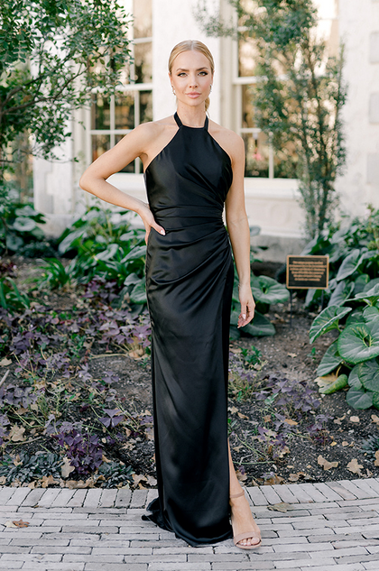Model: Britt; Size: 4; Color: Black