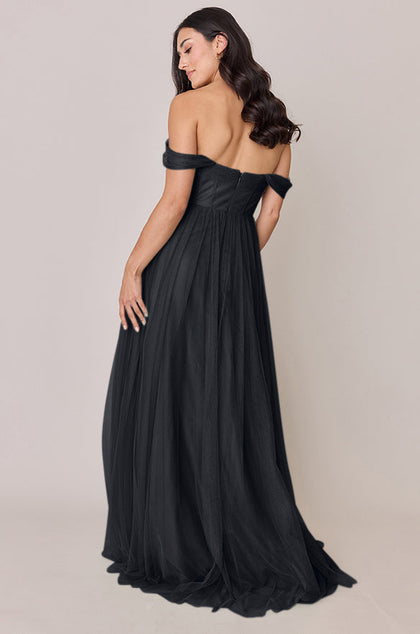 Model: Saije; Size: 4