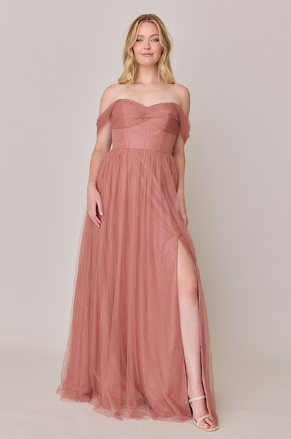 Model: Sydney; Size: 10; Color: Desert Rose