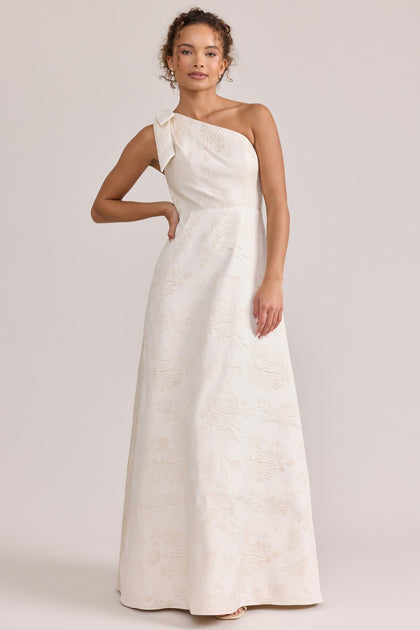 Model: Erica; Size: 4; Color: Champagne