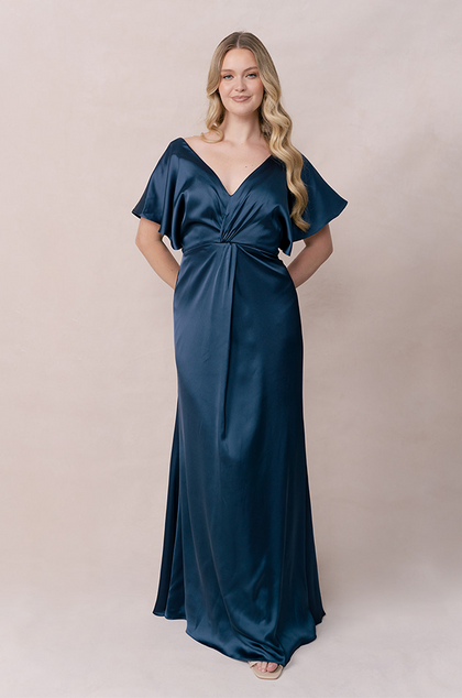 Model: Sydney; Size: 10; Color: Romantic Blue