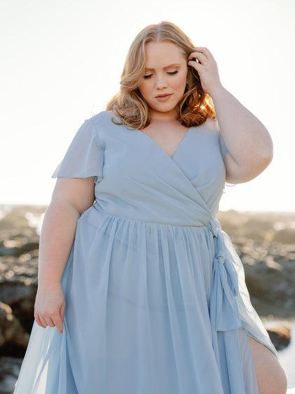 Model: Lynley; Size: 24; Color: Light Blue