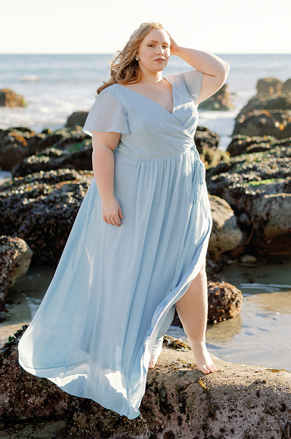 Model: Lynley; Size: 24; Color: Light Blue