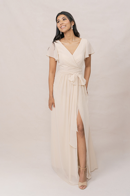 Model: Jacinth; Size: 4; Color: Champagne