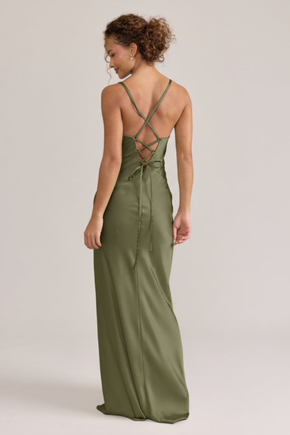 Model: Erica; Size: S; Color: Moss