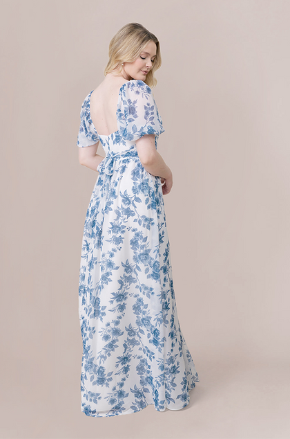 Model: Sydney; Size: 10; Color: Dusty Blue Bouquet
