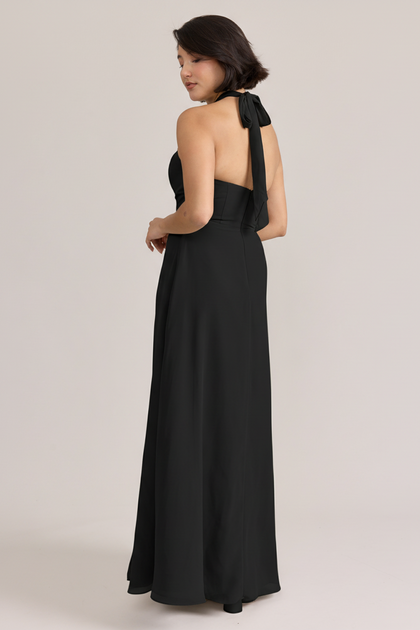 Model: Clarissa; Size: S; Color: Black