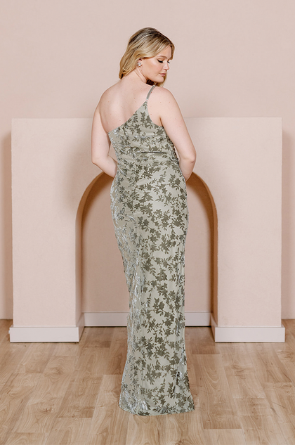 Model: Sydney; Size: 10