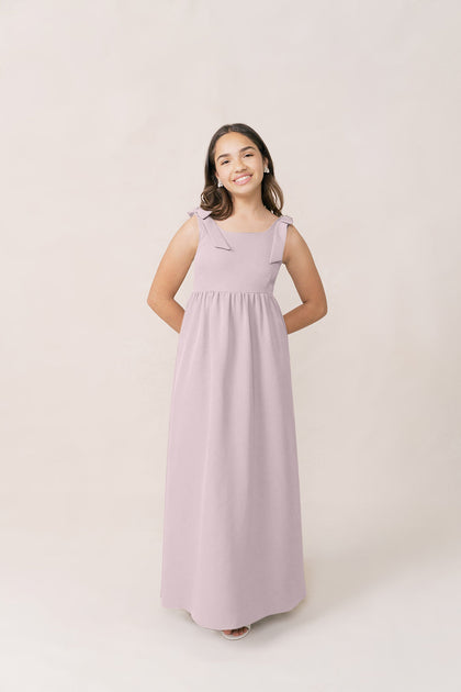 Model: Sianah; Size: J12; Color: Lilac