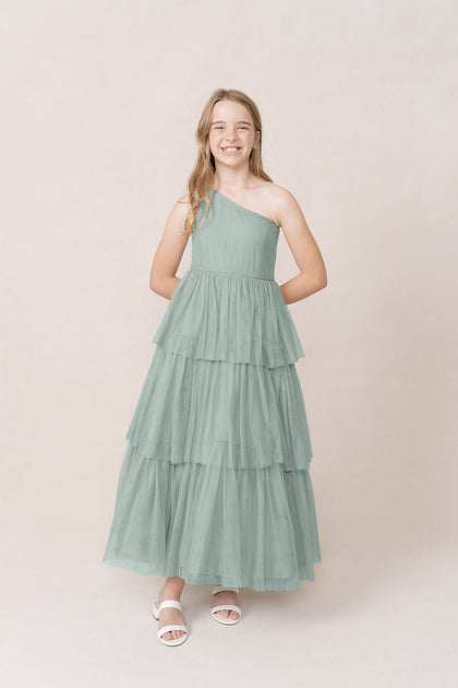 Model: Elise; Size: J12; Color: Sage